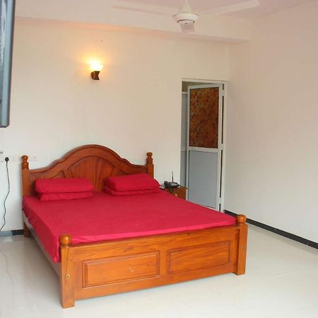 Heritage Eco Resort Kelaniya Esterno foto