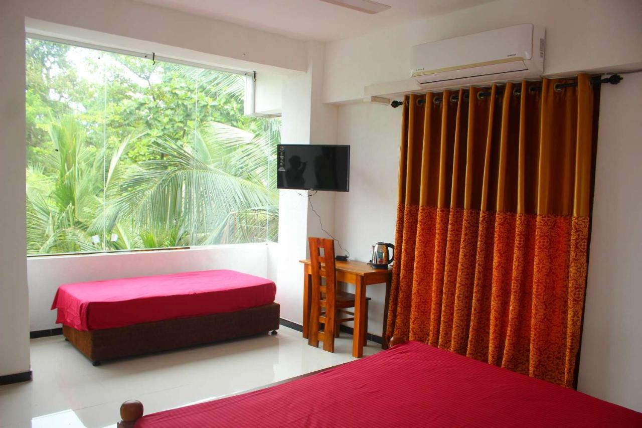 Heritage Eco Resort Kelaniya Esterno foto