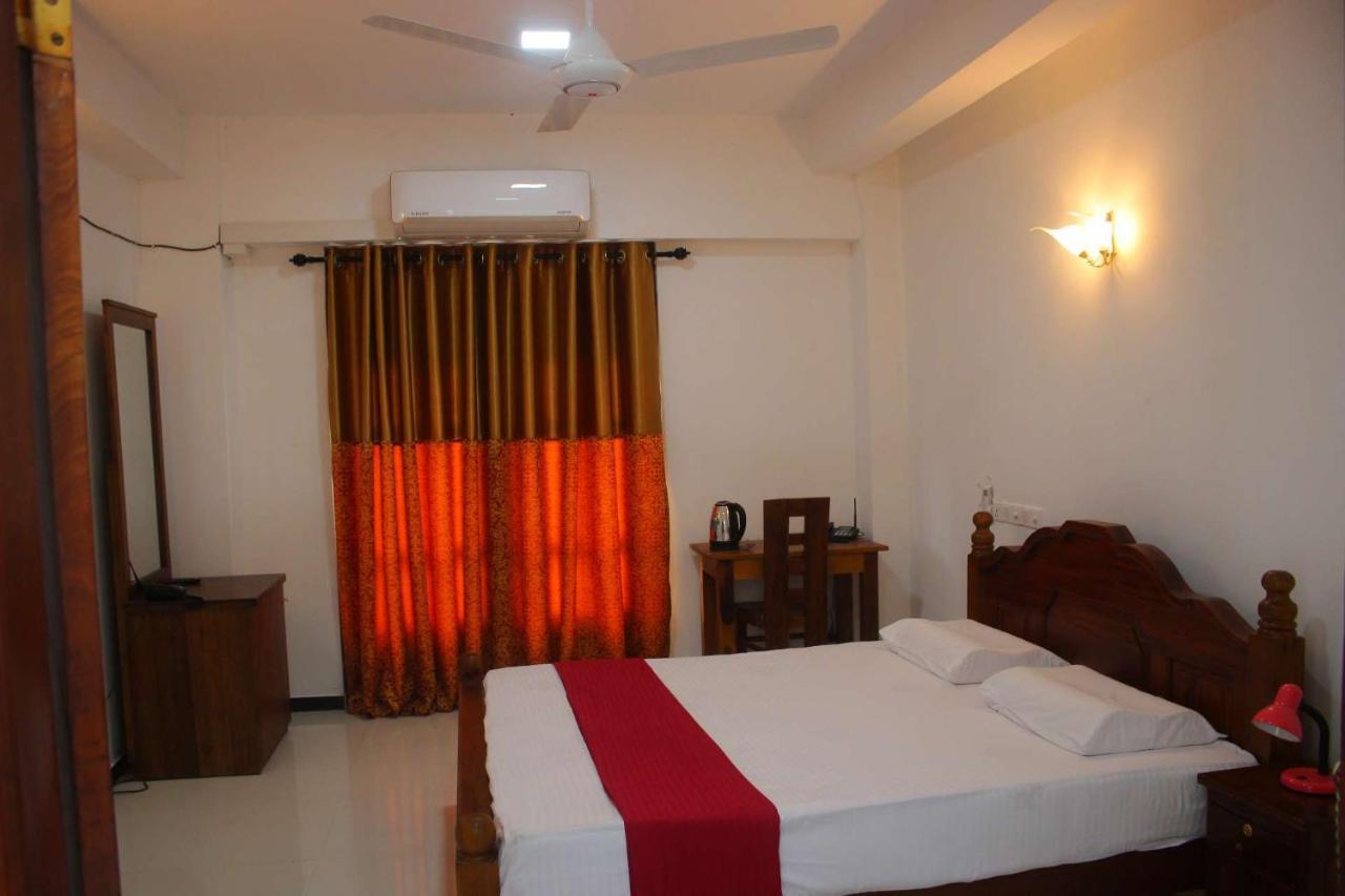Heritage Eco Resort Kelaniya Esterno foto
