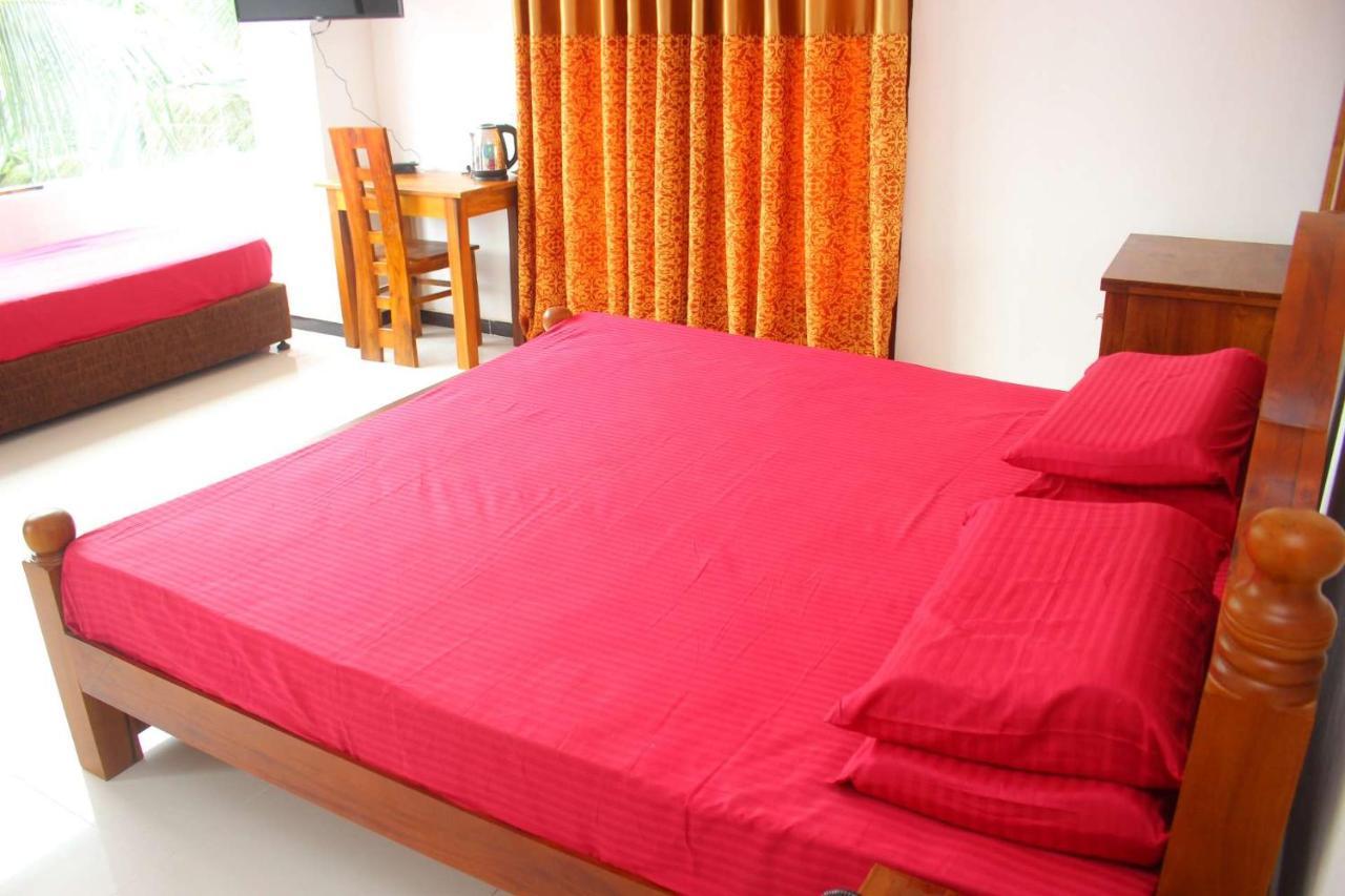 Heritage Eco Resort Kelaniya Esterno foto