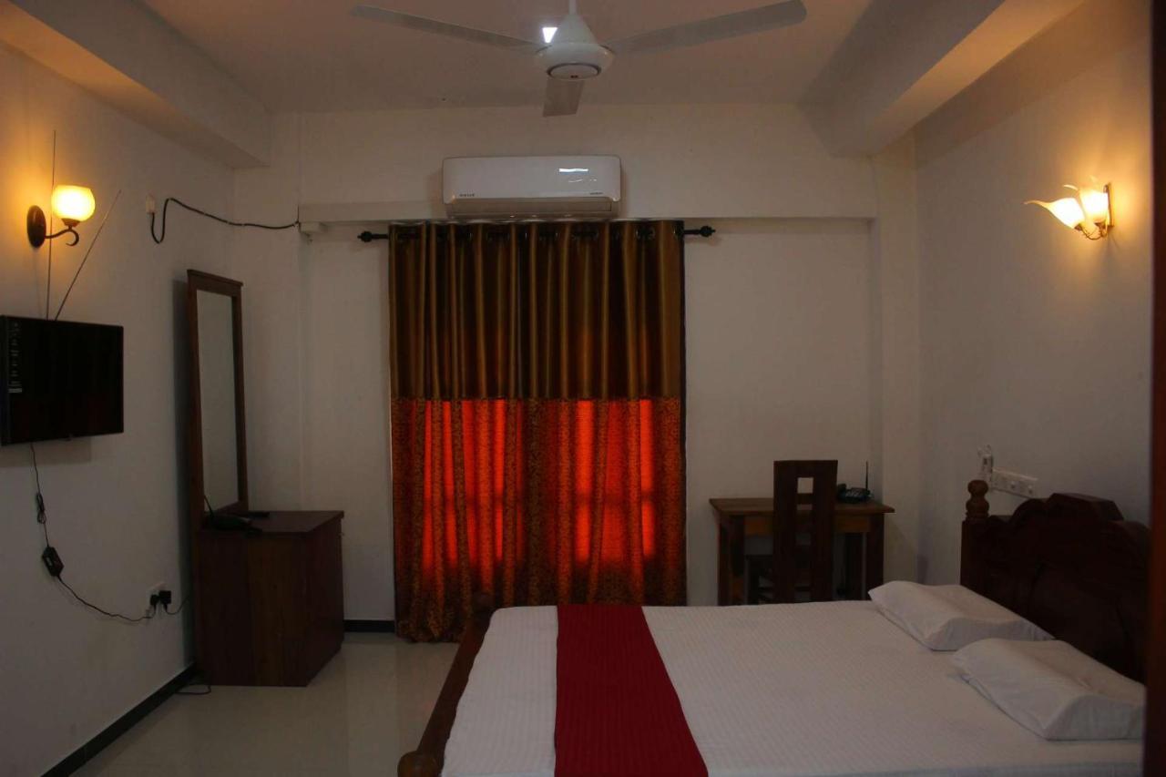 Heritage Eco Resort Kelaniya Esterno foto