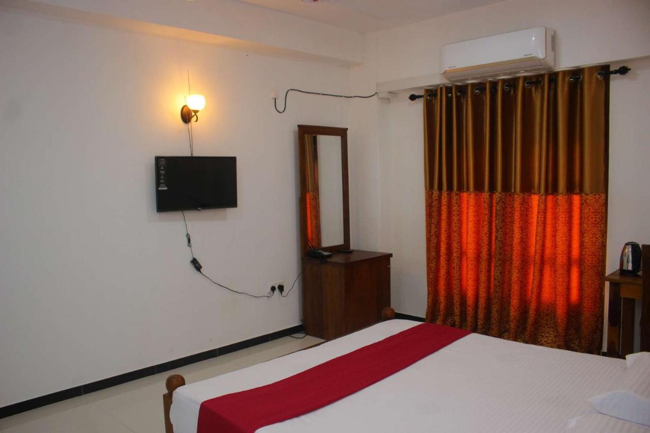 Heritage Eco Resort Kelaniya Esterno foto