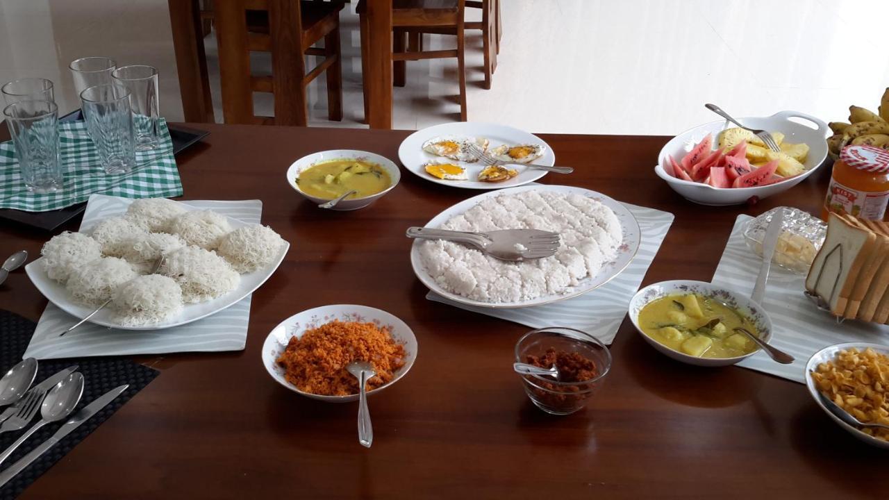 Heritage Eco Resort Kelaniya Esterno foto
